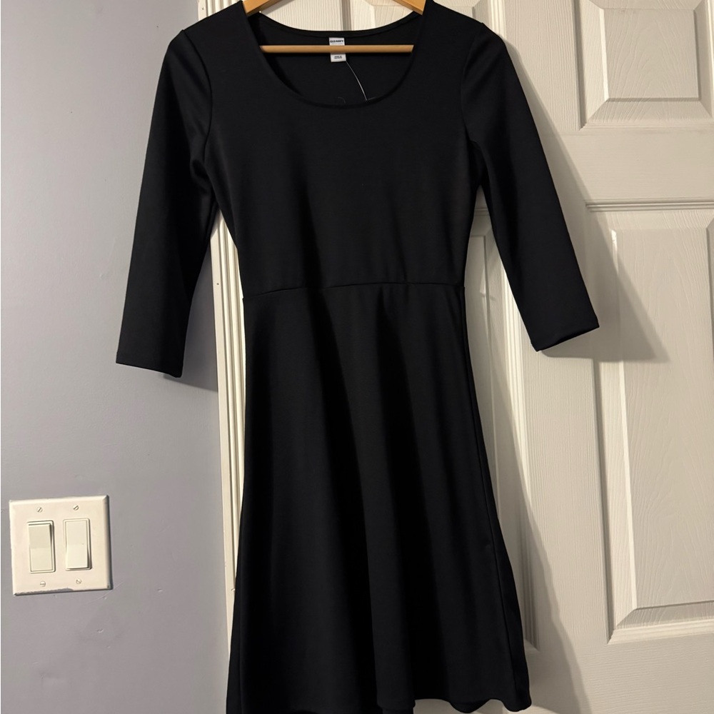 Old Navy Black Midi Dress